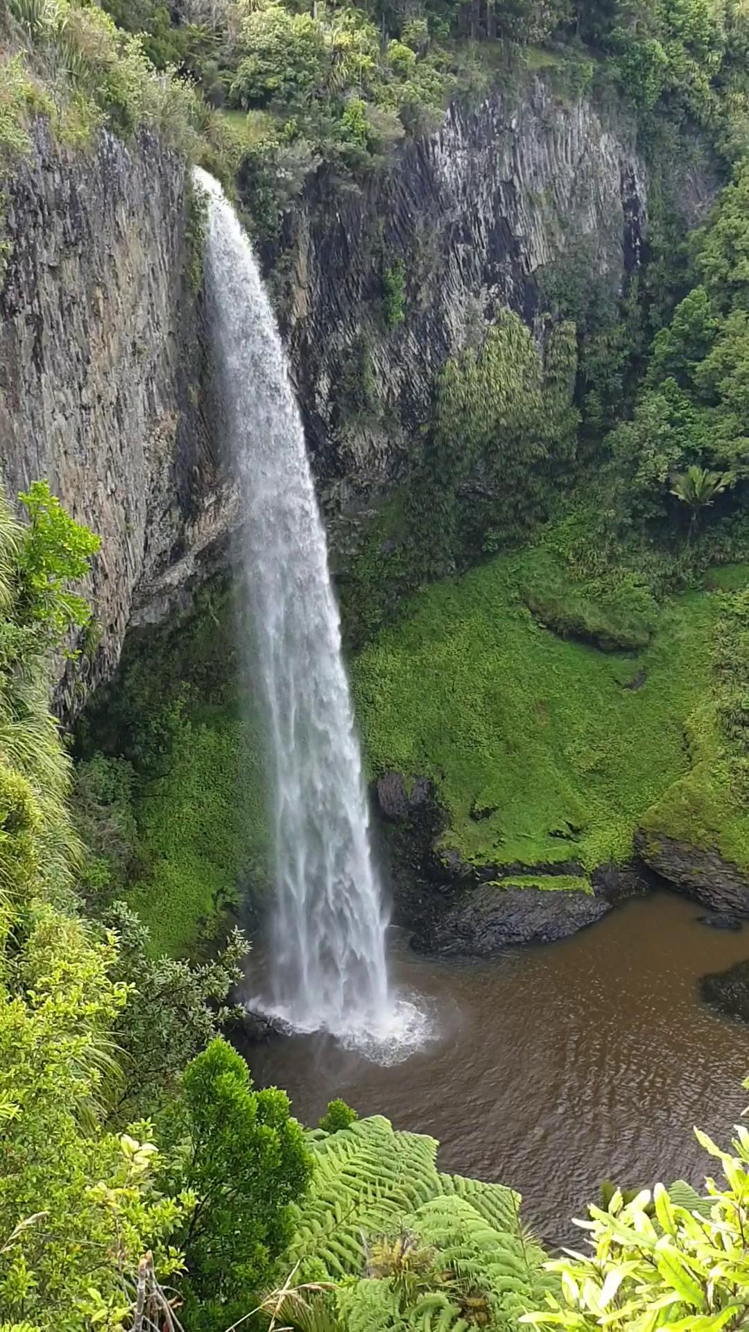 Waireinga Bridal Veil Falls