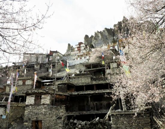 Braga-Gompa.