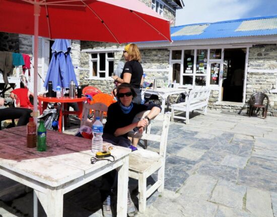 Wir genießen den Nachmittag in der Sonne.