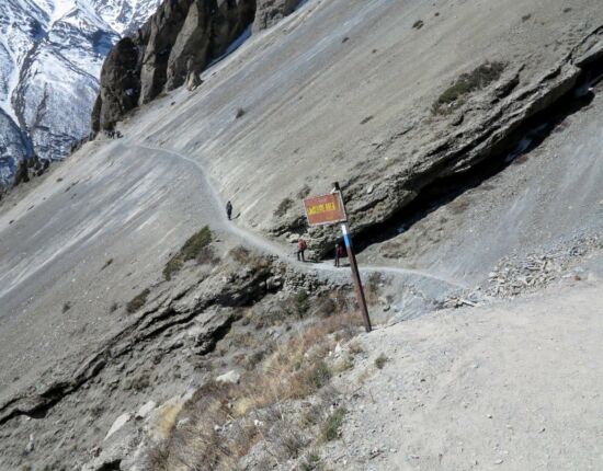 Wir halten große Abstände.