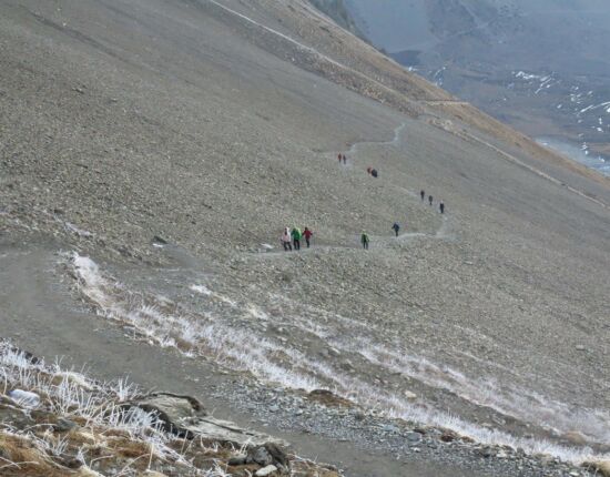 Bei knapp 5.000 Höhenmetern ist jeder Schritt beschwerlich.