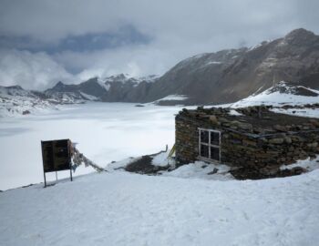 Am Tilichosee - angeblich ein Teehaus.