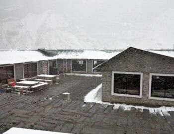 Abends fängt es an zu schneiden.