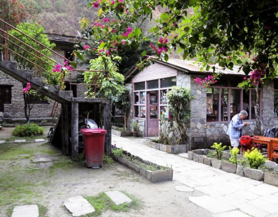 Unsere Lodge in Tatopani.