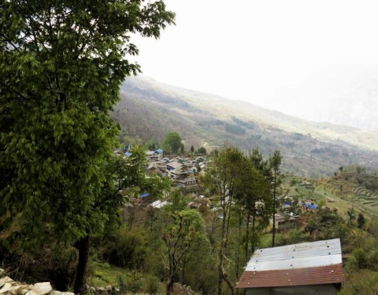 Auf dem Weg nach Sikha.