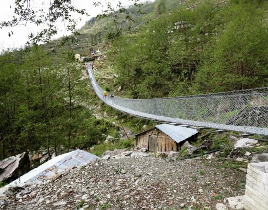 Noch eine Hängebrücke ...
