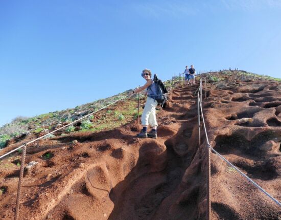 Ponta de São Lourenço - Aufstieg zum Morro do Furado.