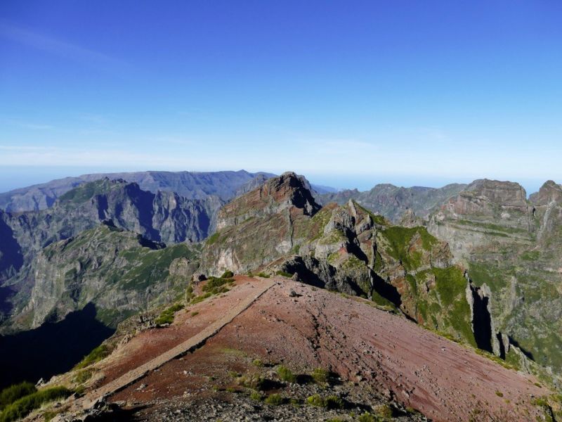 Pico do Arieiro - Pico Ruivo | wildnis-wandern.de