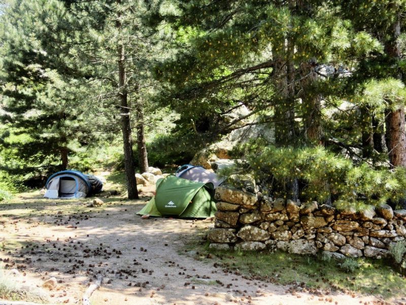 GR-20-Wanderer-Camp beim Refuge de Paliri.