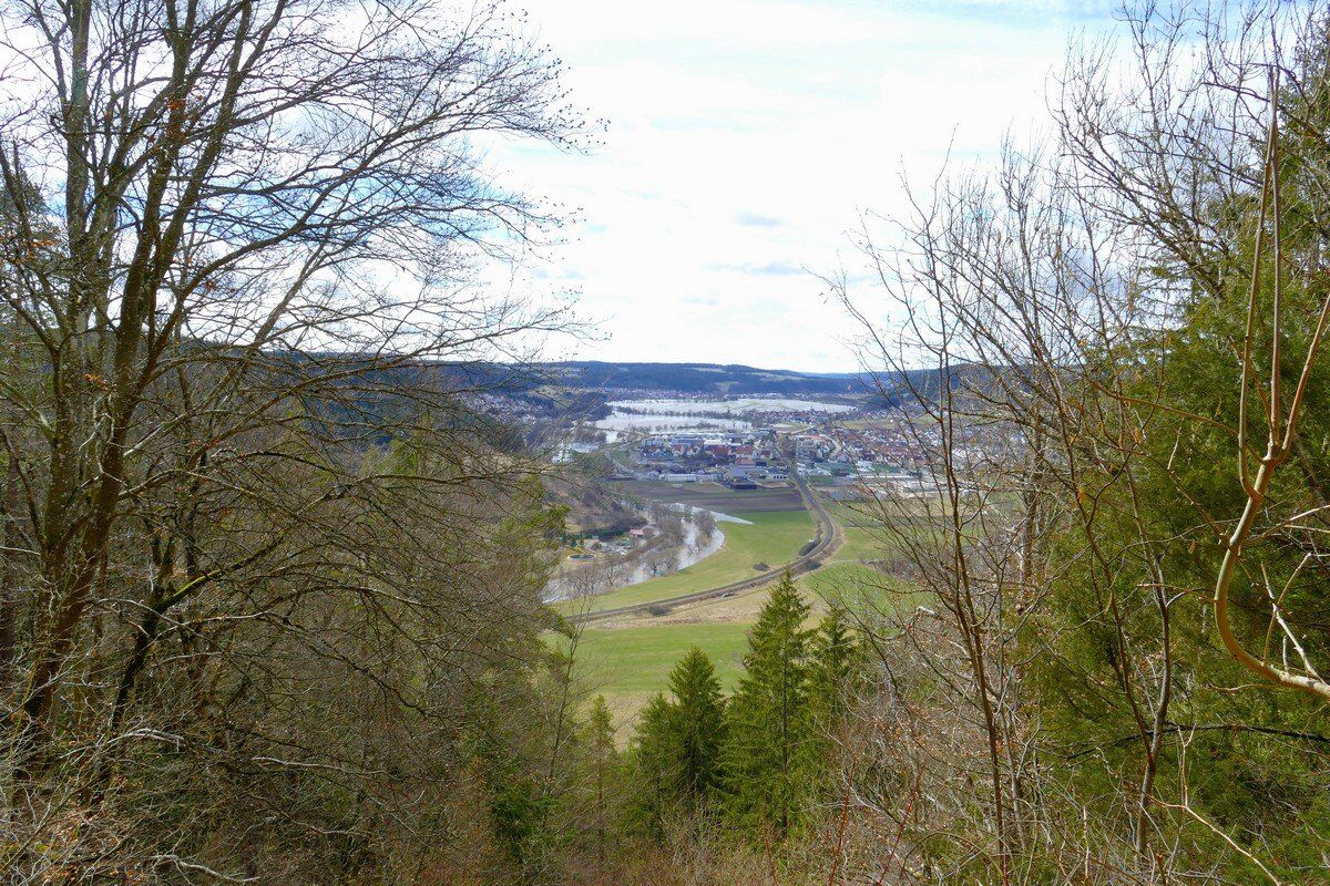 Oberhalb von Mühlheim ist die Donau ein großer See.