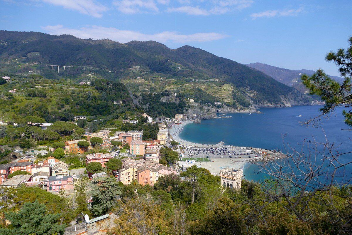 Blick auf Monterosso.