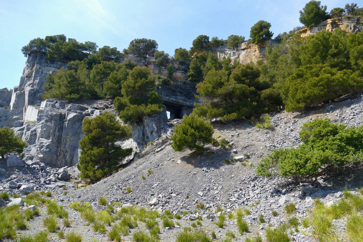 Alter Steinbruch Pozzale.