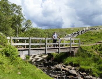 Brücke über den Kilandan Burn.