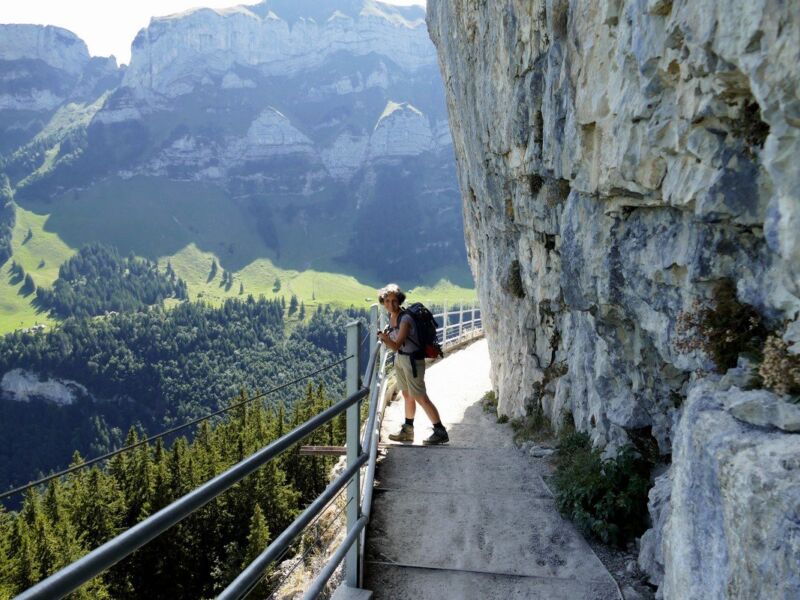Weg zum Berggasthaus Aescher.