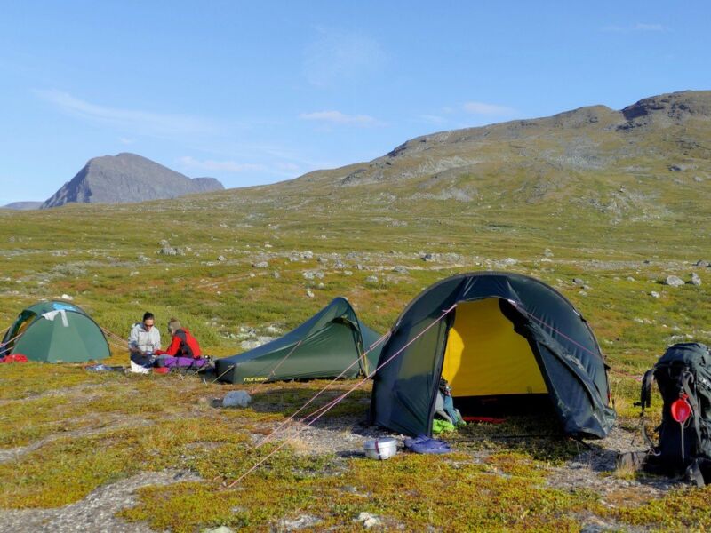Zeltplatz nach Singi.