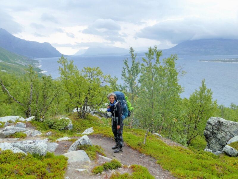 Abstieg nach Vakkotavare.