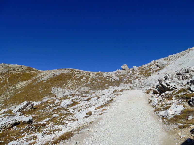 Der Paternsattel trennt  die Große Zinne vom Paternkofel.