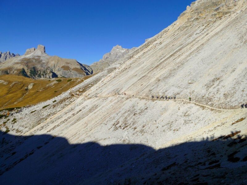 Hangquerung vor der Forc. di Mezzo.