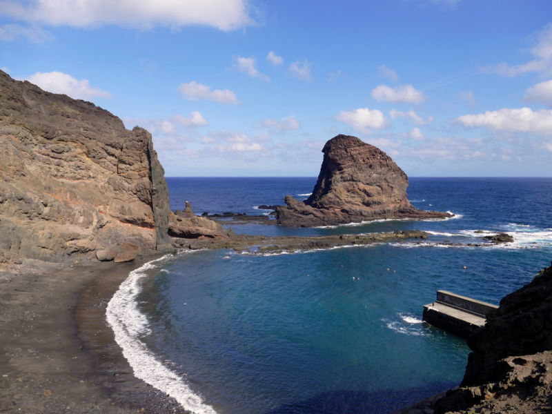 An der Küste Roque Bermejo.