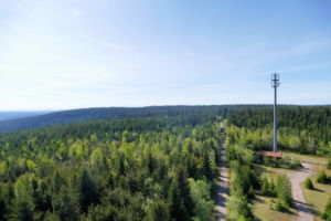Blick vom Hohloh-Turm über den Nordschwarzwald.