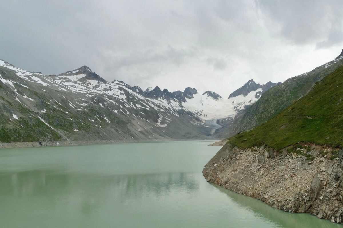 Trügerische Ruhe vor dem Sturm.
