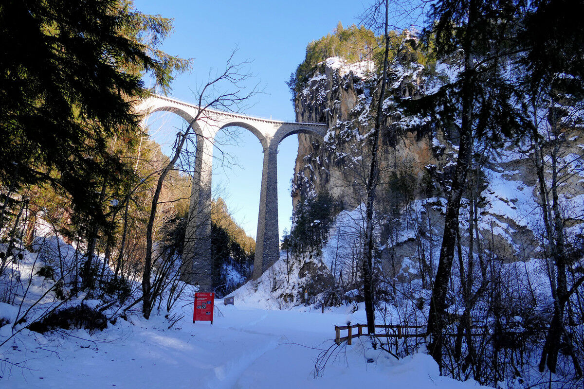 Landwasserviadukt - hier wäre die Grillstelle.