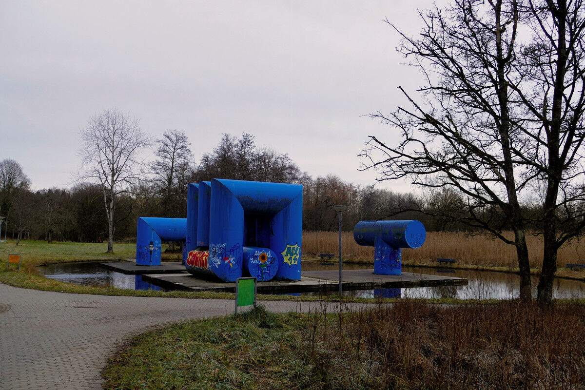 Röhrenkunst im Hockgraben.