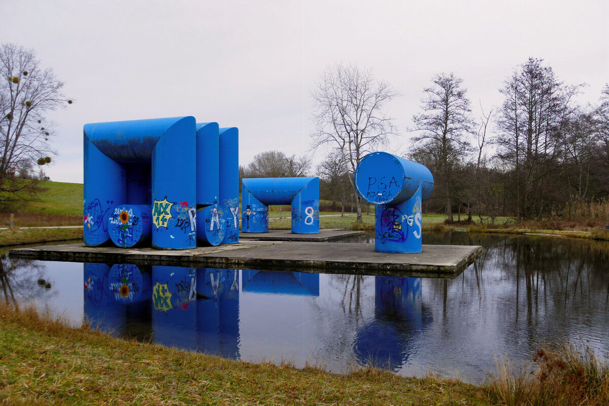 Röhrenkunst im Hockgraben.