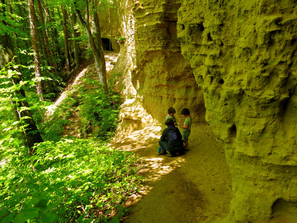 Bei den Heidenhöhlen.