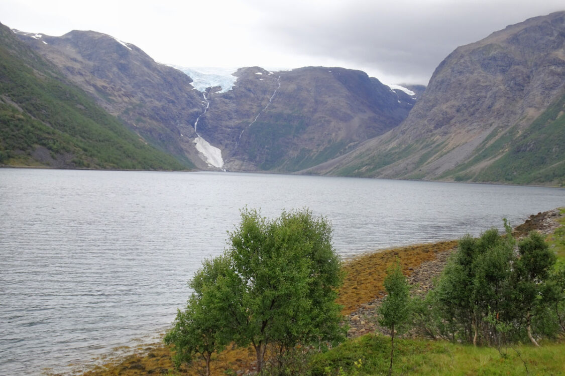 Am Jøkelfjord.