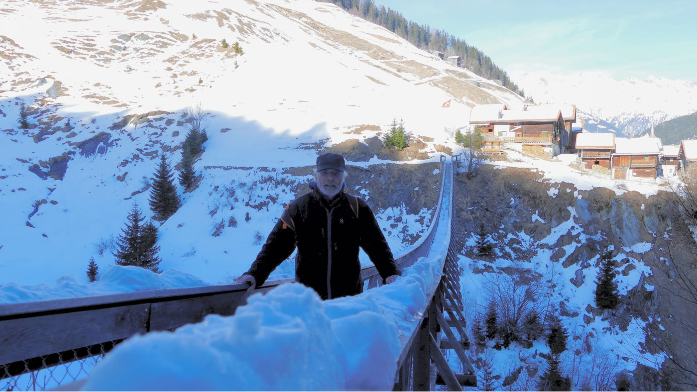 Holzhängebrücke Mutschnengia.