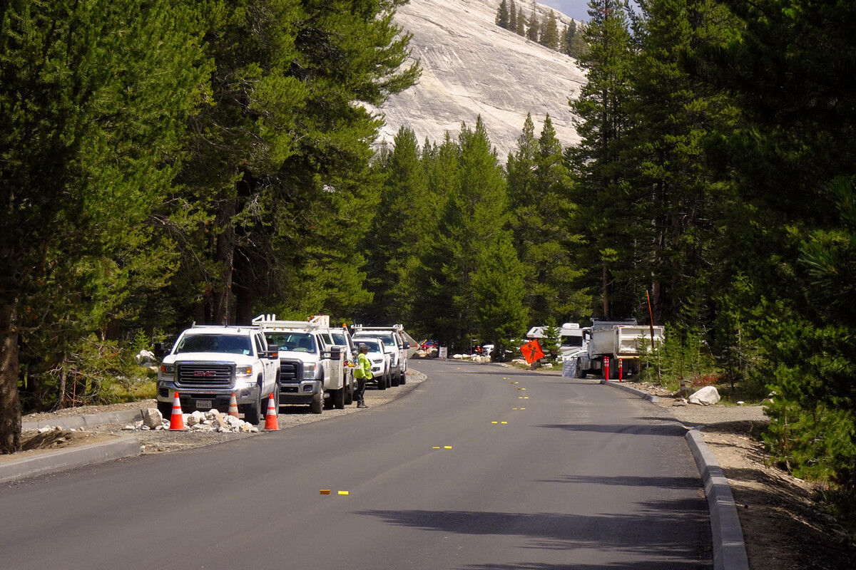 Auch die Tioga Pass Road ist eine große Baustelle.