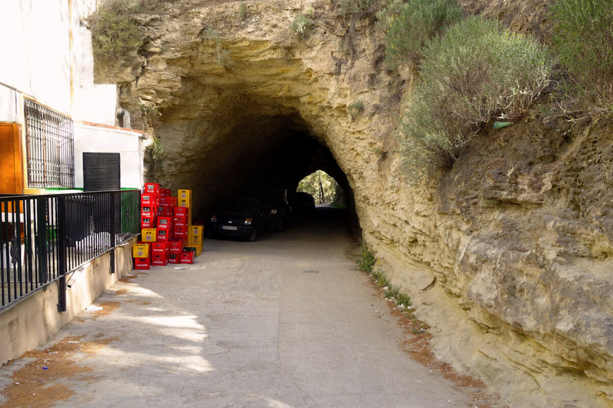 Der erste, kurze Tunnel.
