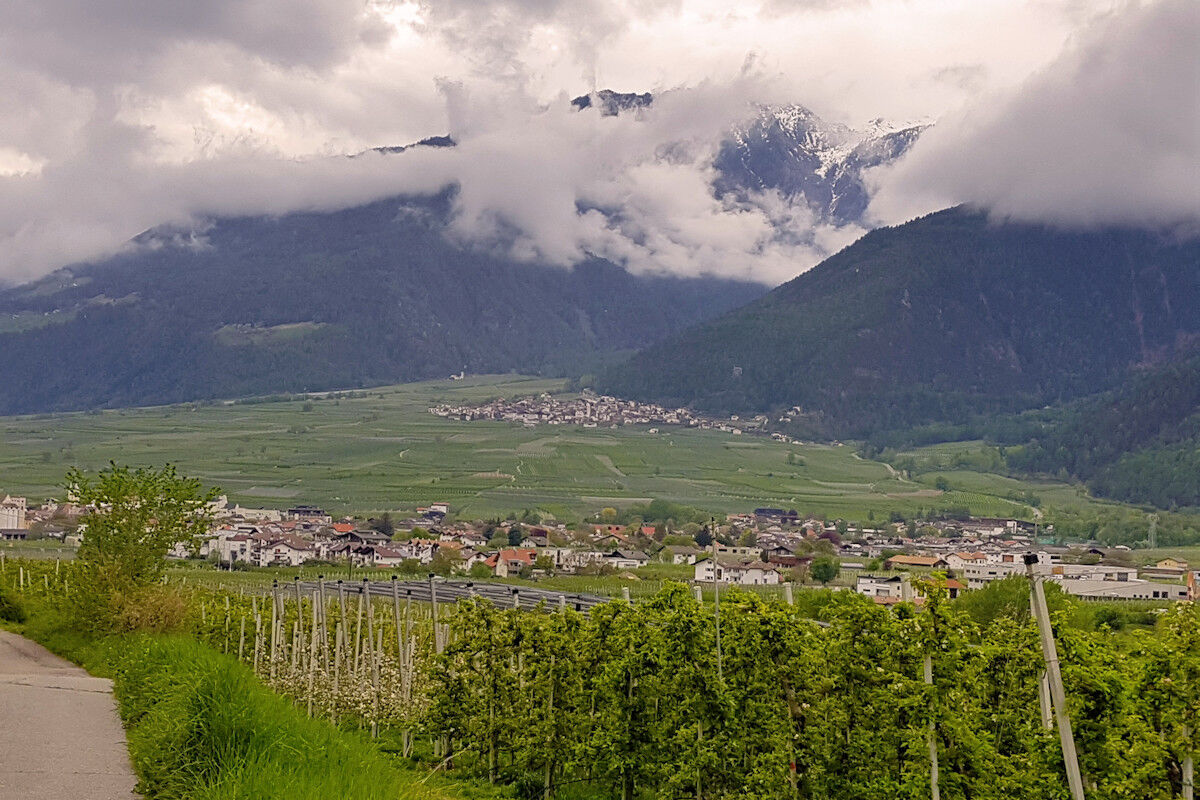 Vinschgau in Wolken.
