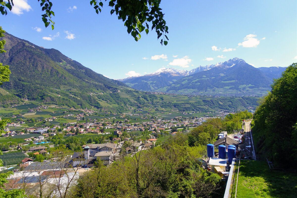 Blick über das Meraner Becken.